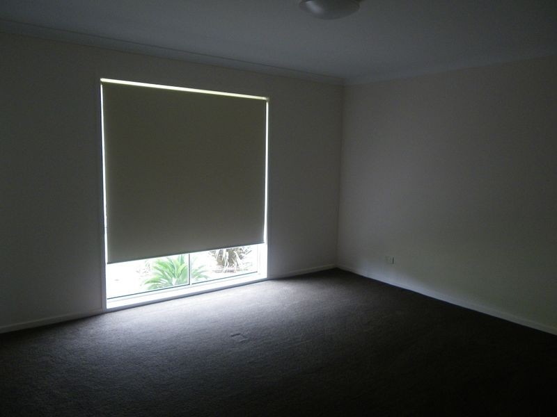 70 Glen Mia Drive, Bega NSW 2550