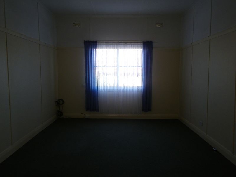 31 Bega Street, Bega NSW 2550