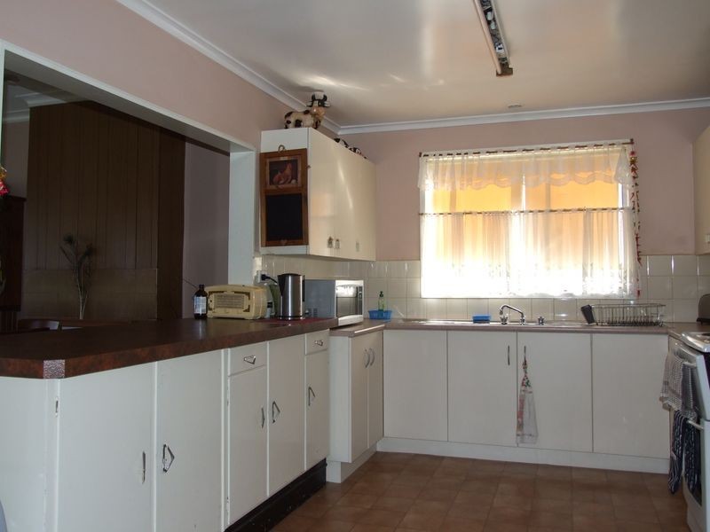 5 Sattler Street, Bega NSW 2550