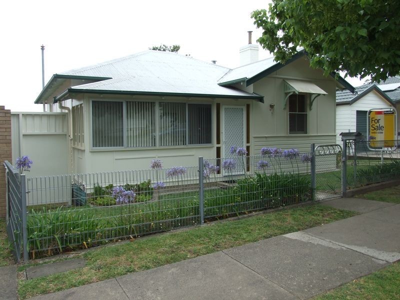 74 Parker Street, Bega NSW 2550