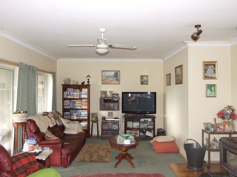 22 Auckland Street, Bega NSW 2550