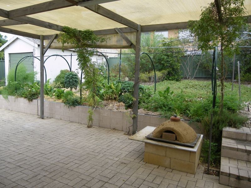 26 Hill Street, Bega NSW 2550