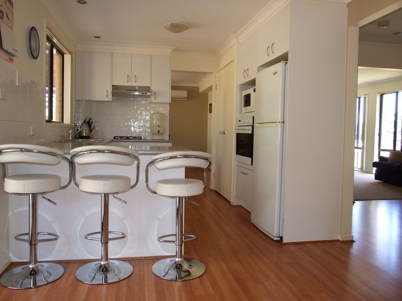 20 Thawa Close, Bega NSW 2550