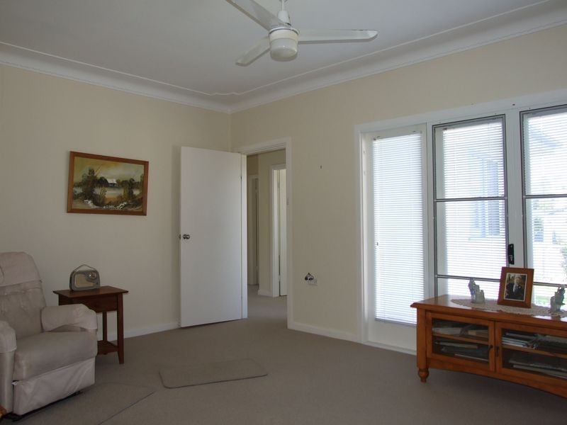 60 Upper Street, Bega NSW 2550