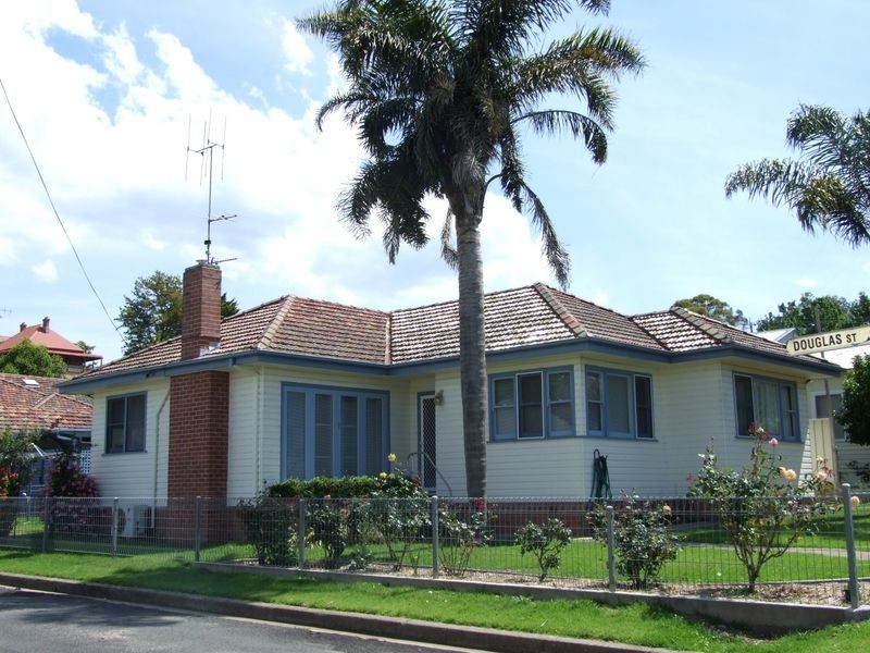 60 Upper Street, Bega NSW 2550