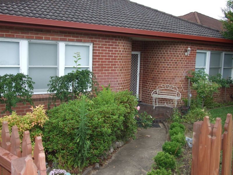 4 Watson Street, Bega NSW 2550