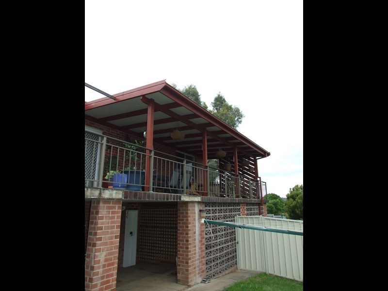 4 Watson Street, Bega NSW 2550