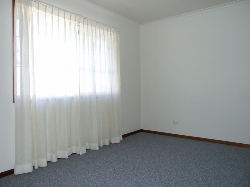 28 Carp Street, Bega NSW 2550