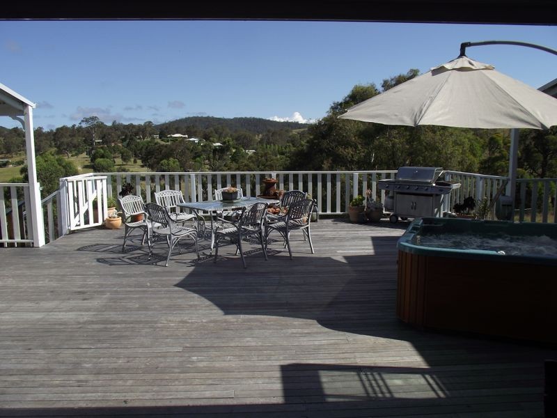 63 Narrawa Place, Bega NSW 2550