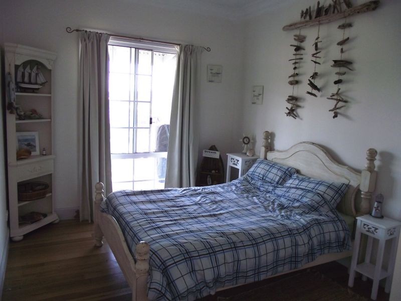 63 Narrawa Place, Bega NSW 2550