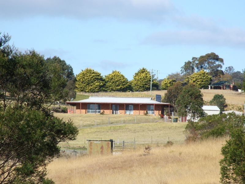 73 Max Slater Drive, Bega NSW 2550