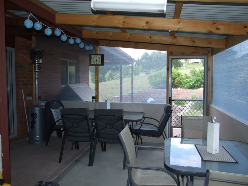 73 Max Slater Drive, Bega NSW 2550