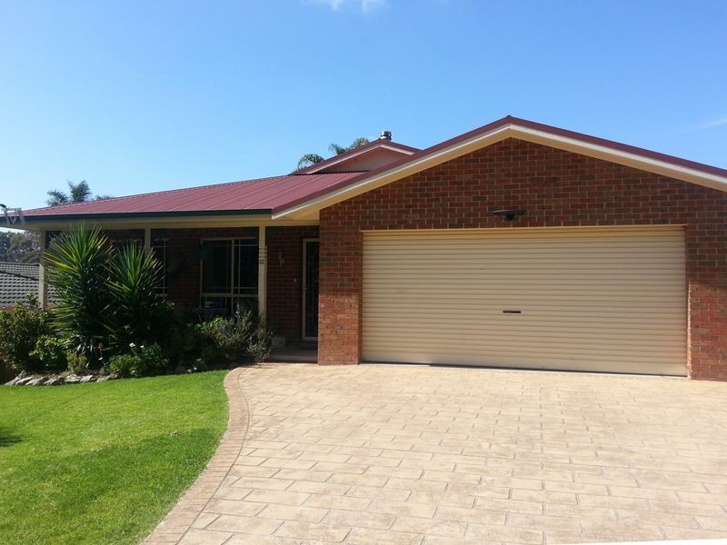 32 Barrack Street, Bega NSW 2550