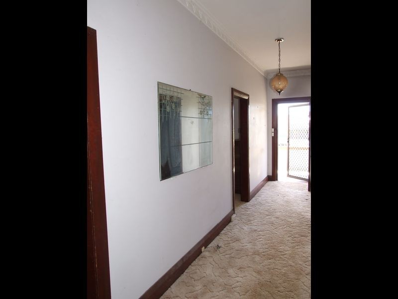 42 Hill Street, Bega NSW 2550