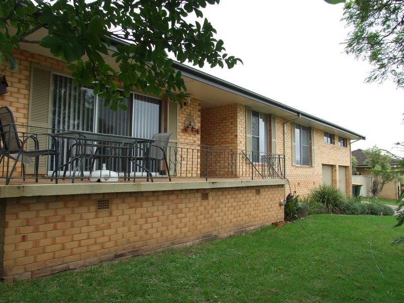 88 Lynjohn Drive, Bega NSW 2550