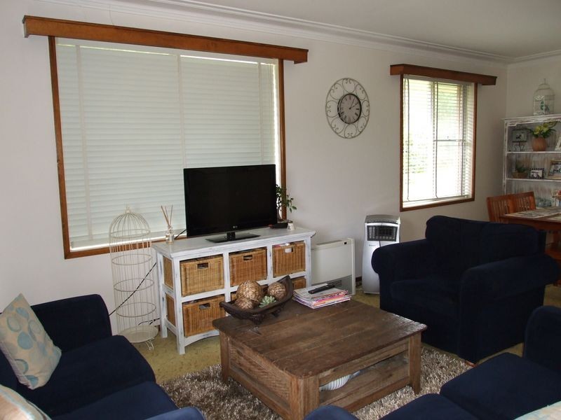 88 Lynjohn Drive, Bega NSW 2550