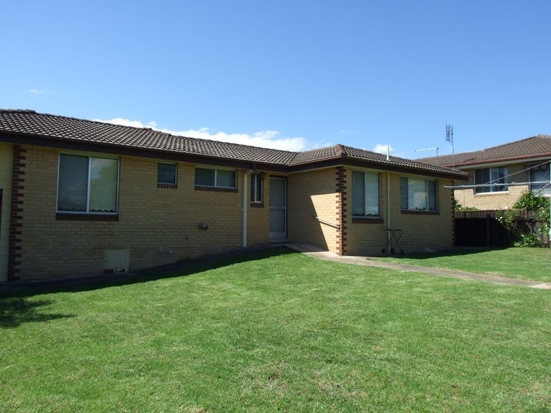 98 Lynjohn Drive, Bega NSW 2550