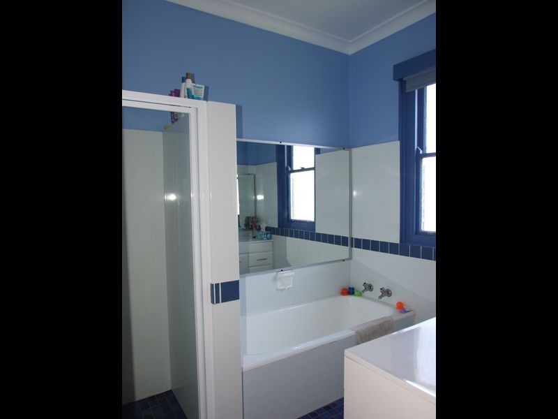 1 Watson Street, Bega NSW 2550