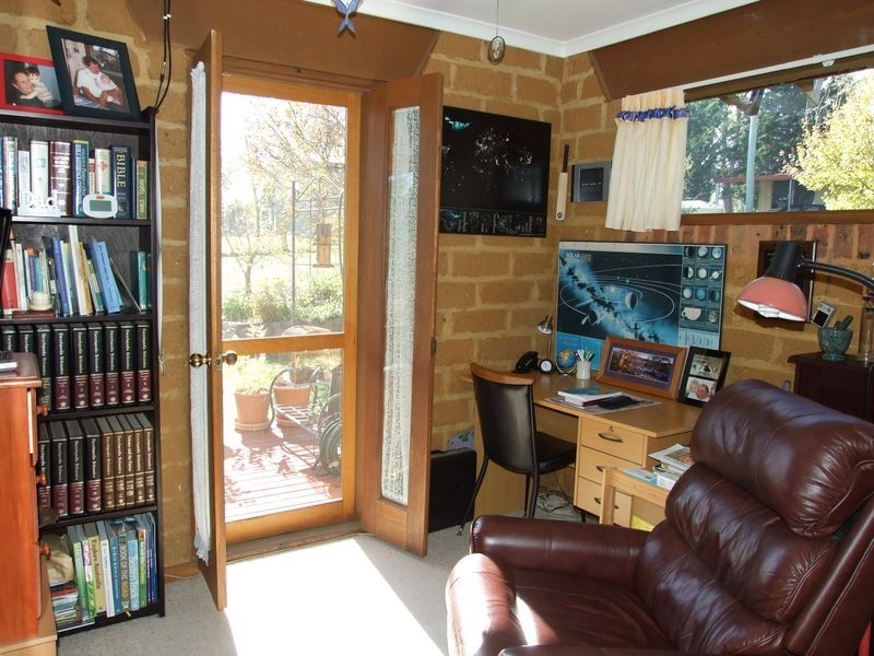 55 Finucanes Lane, Bega NSW 2550