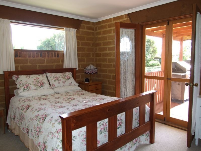 55 Finucanes Lane, Bega NSW 2550