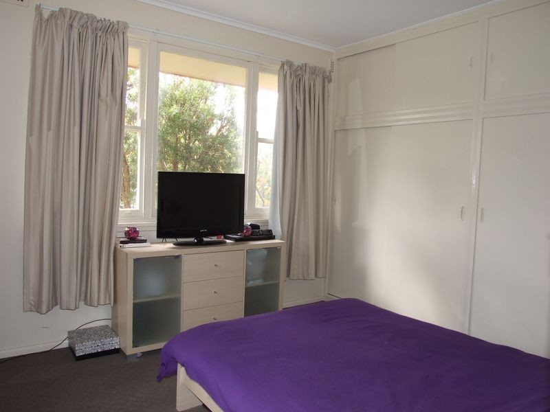 4 Parbery Crescent, Bega NSW 2550