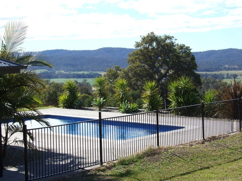 81 Kisimul Road, Bega NSW 2550