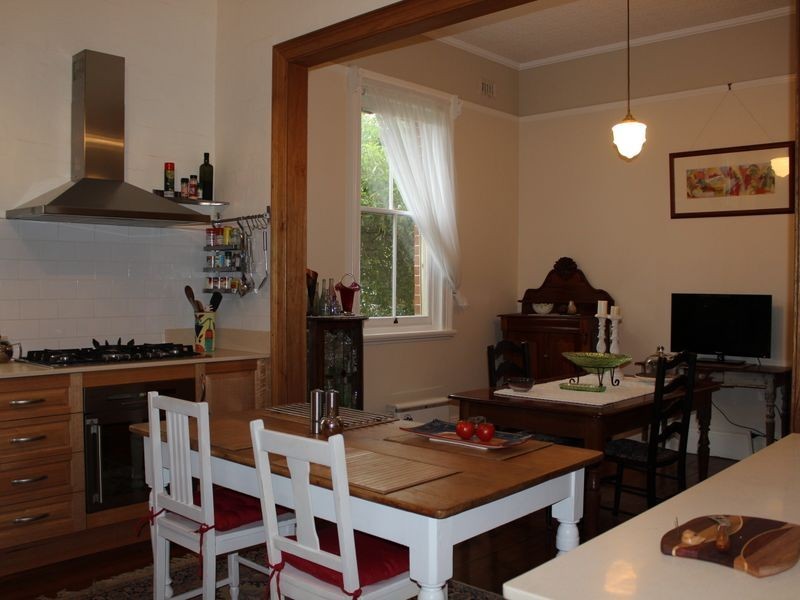 36 Carp Street, Bega NSW 2550