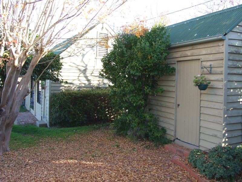 36 Carp Street, Bega NSW 2550