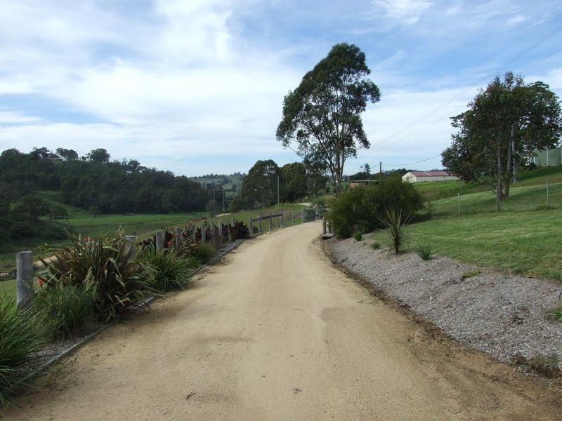 52 Grosses Creek Road, Bega NSW 2550