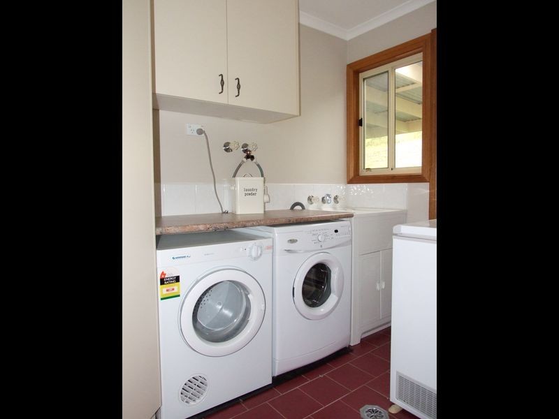 52 Grosses Creek Road, Bega NSW 2550
