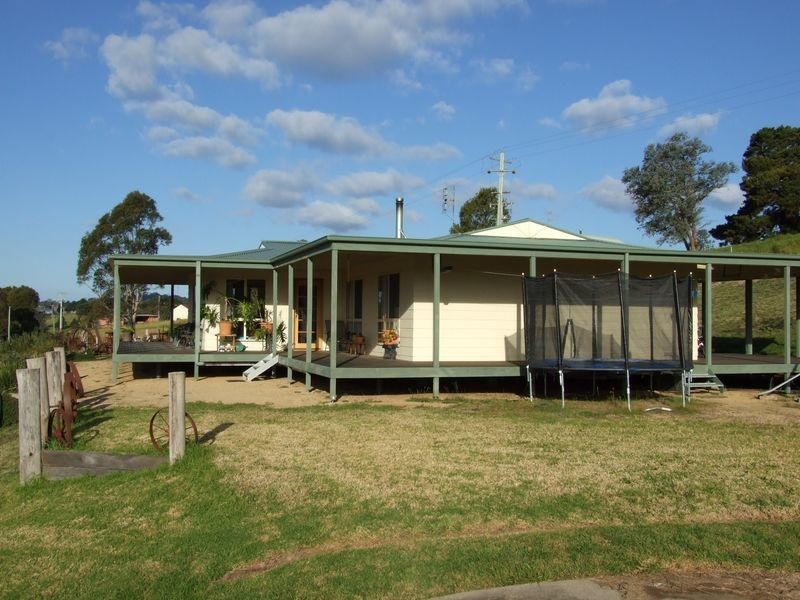 52 Grosses Creek Road, Bega NSW 2550