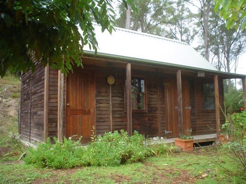 Applegum Grove/11171 Princes Hwy, Cobargo NSW 2550