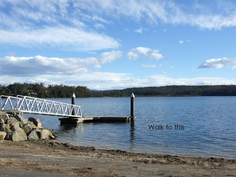 11 O’Connells Point Road, Bermagui NSW 2546