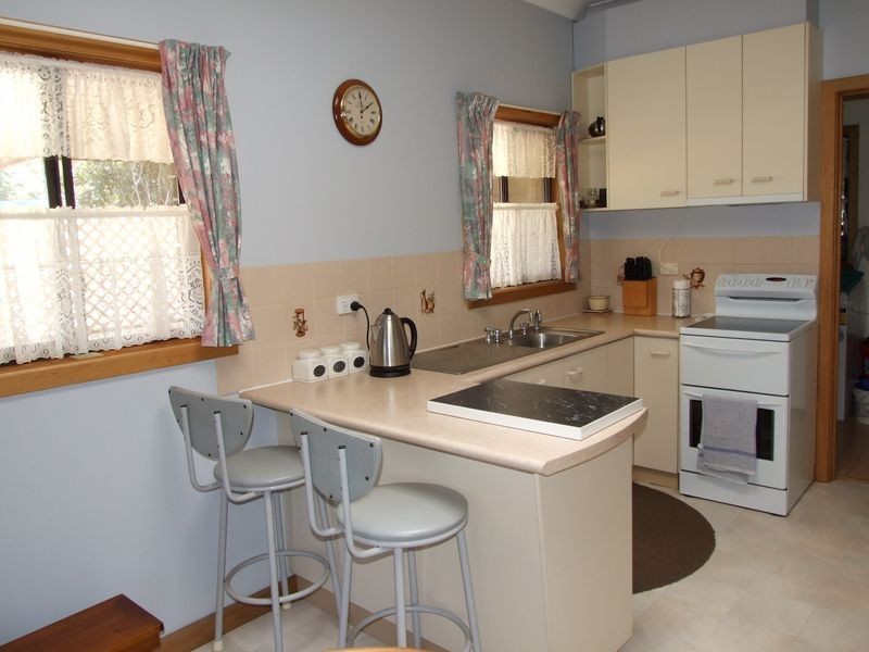 11 O’Connells Point Road, Bermagui NSW 2546