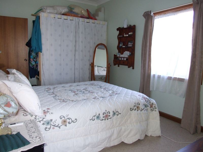 11 O’Connells Point Road, Bermagui NSW 2546