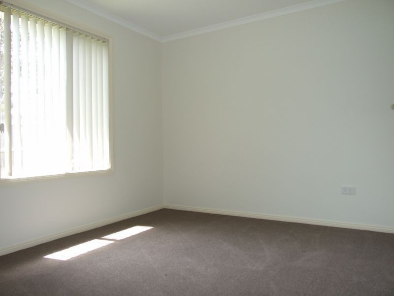 15 Bank Street, Cobargo NSW 2550
