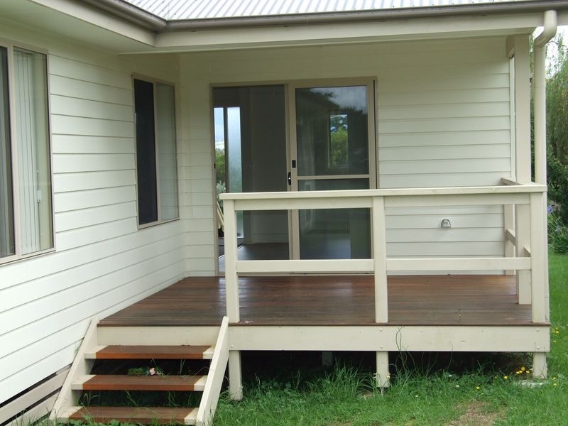 15 Bank Street, Cobargo NSW 2550