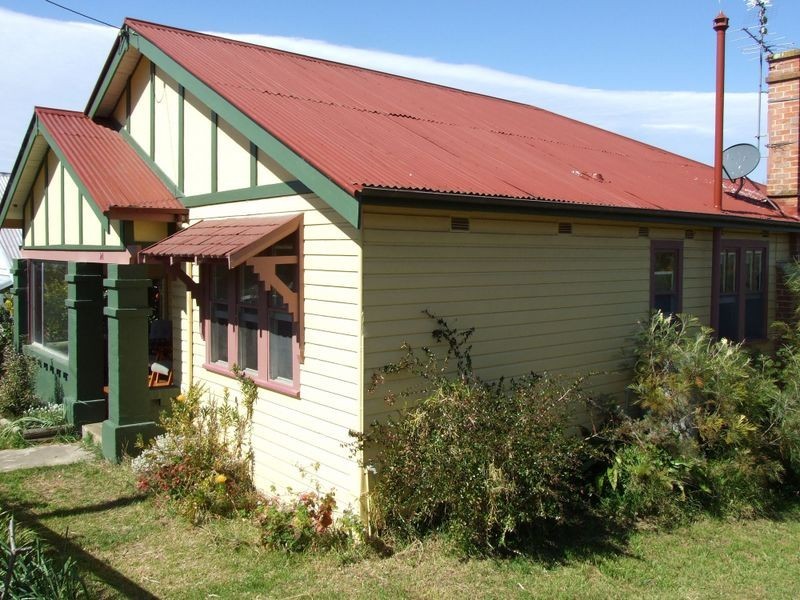 24 Belmore Street, Bega NSW 2550