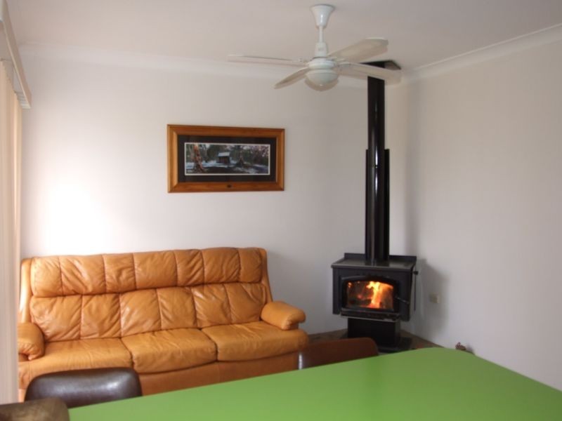 17 Parkes Street, Bemboka NSW 2550