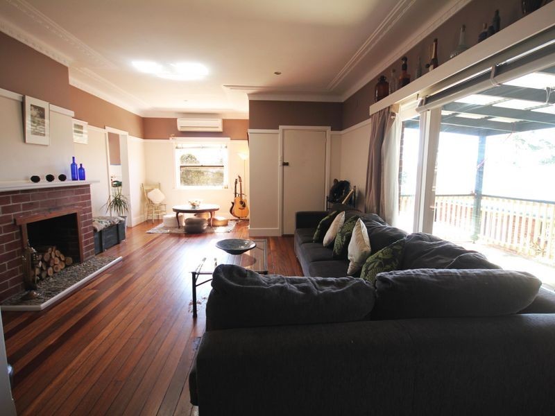 8 Park Lane, Bega NSW 2550