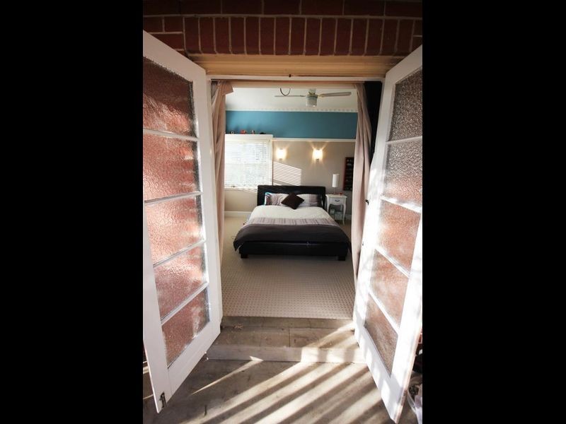 8 Park Lane, Bega NSW 2550