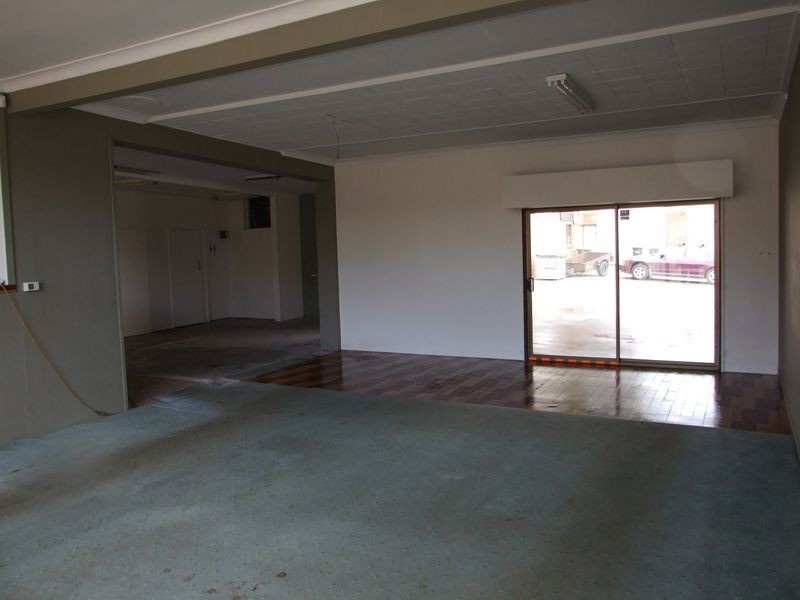 2/85 Bega Street, Bega NSW 2550