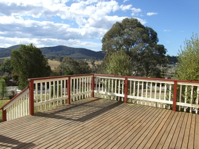 5 Gillespie Street, Cobargo NSW 2550