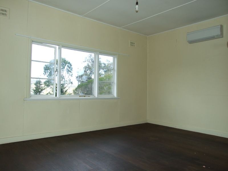 5 Gillespie Street, Cobargo NSW 2550