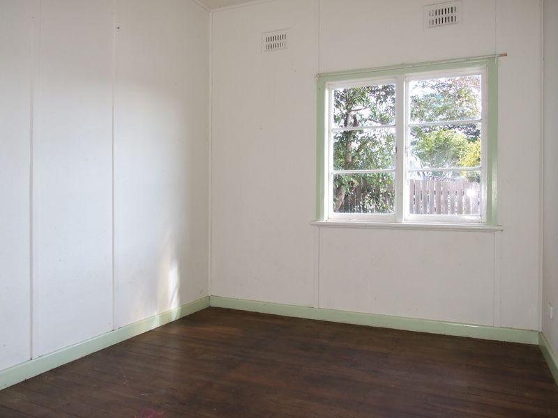 5 Gillespie Street, Cobargo NSW 2550