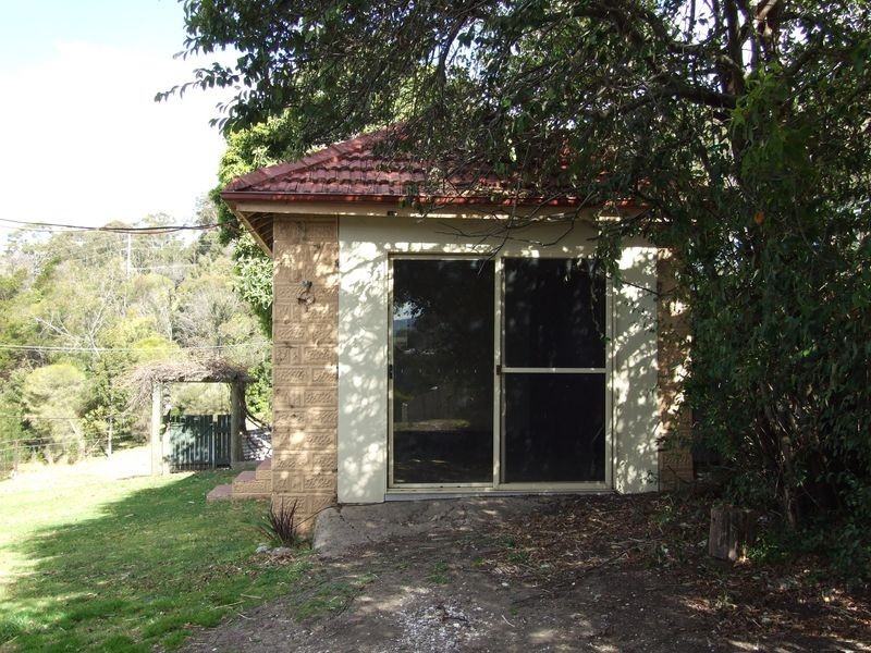 5 Gillespie Street, Cobargo NSW 2550