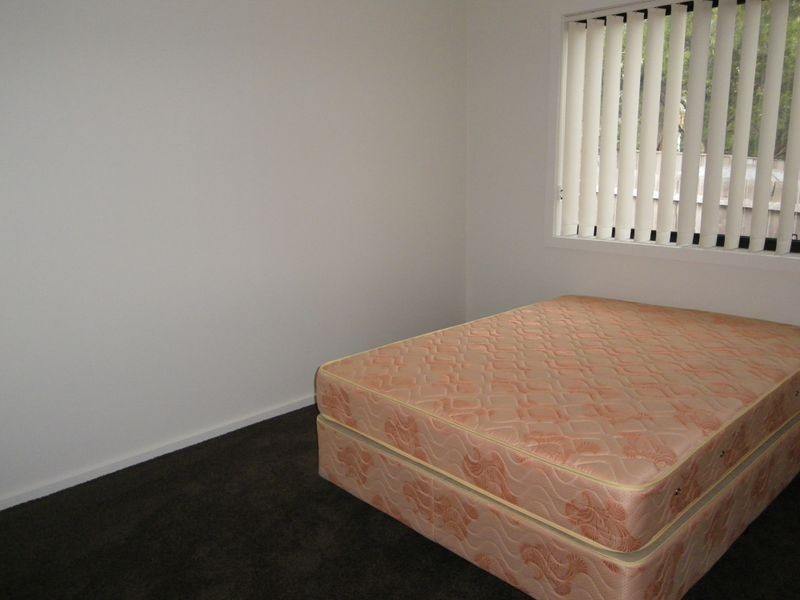 8 Thawa Place, Bega NSW 2550