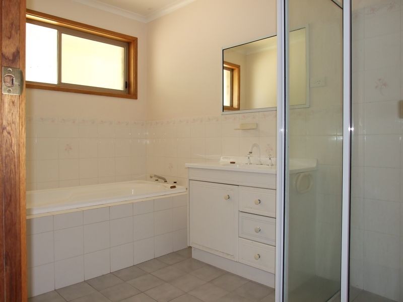 361 Princes Highway, Bega NSW 2550