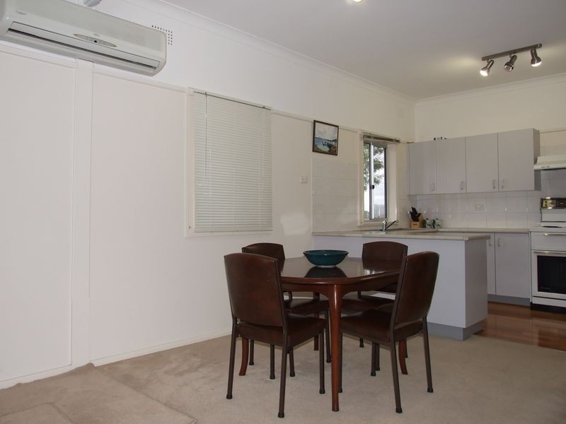 3 Blomfield Avenue, Bega NSW 2550