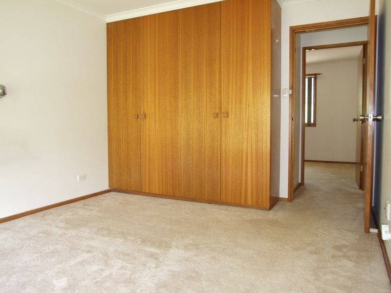 13 Koolgarra Drive, Bega NSW 2550